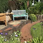 Chorlton Garden Rooms. Relax, Work, And Play. Manchester