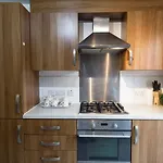 Daire Alban Townhouse *