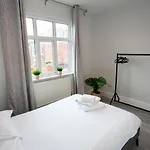 The Safari House - Your Ultimate Relaxation Destination Tatil Evi Manchester