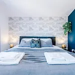 Hotel Rest&recharge At Ridgefield House Manchester
