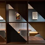 Crowne Plaza Centre By Ihg 4*