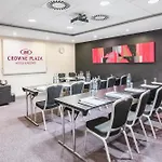 Crowne Plaza Centre By Ihg Otel