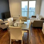 Lovely 2-bedroom With Balcony * Mánchester