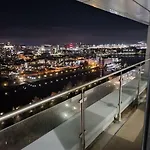 Beautiful 2 Bedroom Salford Quays * Mánchester