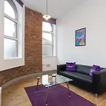 Apartment Pillo - Salford *