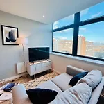 Daire Spectacular Near To Old Trafford Stadium