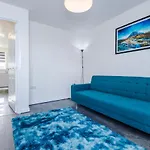 Videl Homes * Manchester
