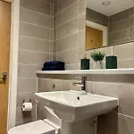 Salford Quays Apartment, * Manchester