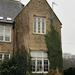 Stableford Hall - Stunning *