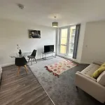 Daire Super Mcr 1 Bed + Balcony