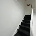 2 Bedroom Flat Close To City, Stadium And Coop Arena Apartmán