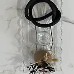 2 Bedroom Flat Close To City, Stadium And Coop Arena