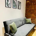 Daire Stunning 2 Bedroom In The Centre