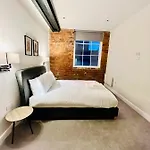 Stunning 2 Bedroom In The Centre Daire *