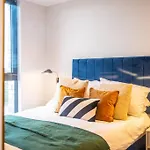 Apartment Stunning Brand New 3 Bed By Valore Services *