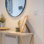 Stunning Brand New 3 Bed By Valore Services Apartment *