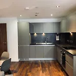 Unisuperhost * Manchester