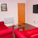 Luxury 3 King Bed Quayside Manchester