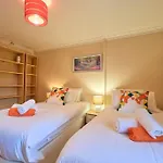 Bespoke Salford Quays - Garden, Wifi And Parking Casa de Férias *