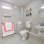Bespoke Salford Quays - Garden, Wifi And Parking *