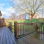 Bespoke Salford Quays - Garden, Wifi And Parking