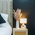 Heart Of Didsbury Luxury 2 Bed By Hass Haus * Manchester