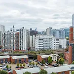 Stunning 2 Bedroom Daire Manchester