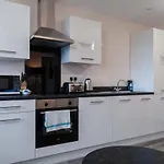 Daire Lovely 1 Bed In - Sleeps 2 *