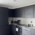 Luxury By Noire Daire *