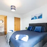 Apartmán Manchester, Etihad Stadium View , Coop Live, Modern 2 Bed Apartment, *