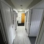 Daire Luxury Spacious Modern Near Centre