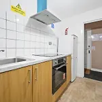 Private Retreat For 3 Near Centre Daire
