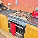 Lux Super King Private Bath Mediacity, Mufc, Salford Privat bolig *