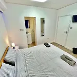 Lux Super King Private Bath Mediacity, Mufc, Salford * Manchester