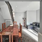 Beresford Co-living - Private Self-cater Tatil Evi