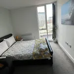 At Апартаменты *
