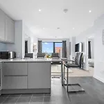 Apartment Modern *