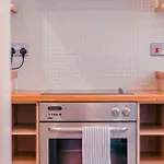 Daire Chic Georgian Flat In