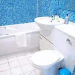 Chic Georgian Flat In Manchester