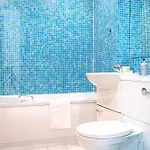 Chic Georgian Flat In Daire Manchester