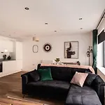 Stayzeni, Alexandra Rise Neat 1br Flat