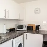 Centre Perfect Location *