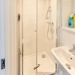 Stunning Modern 3 Bedroom Townhouse - Perfect Getaway Tatil Evi