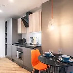 Daire Stylish 2 Bedroom In *