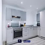 Old 516 Listing Manchester