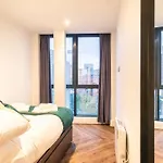 Fabulous 2 Bedroom In Centre * Manchester
