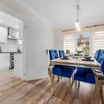 Stylish 3-bed Close To Mcr Centre For 8 Guests Manchester