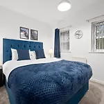 Lovely 3bedroom House, 7mins Drive To Center, Etihad Stadium & Coop Live Arena