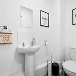 Hébergement de vacances Lovely 3bedroom House, 7mins Drive To Center, Etihad Stadium & Coop Live Arena *