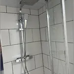 Newly Built Private Ensuite * Manchester